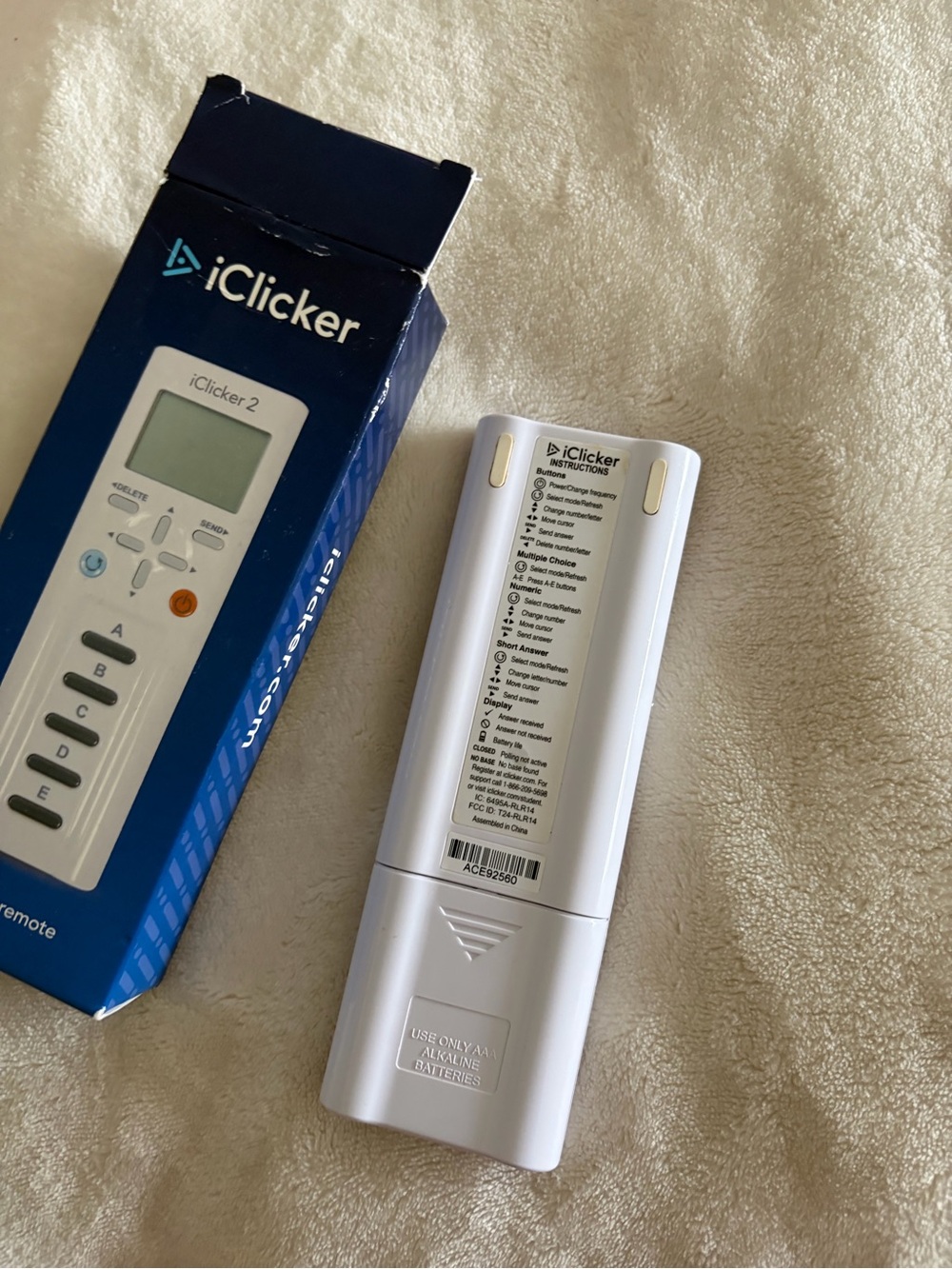 iClicker Remote - White - Picture 3 of 3